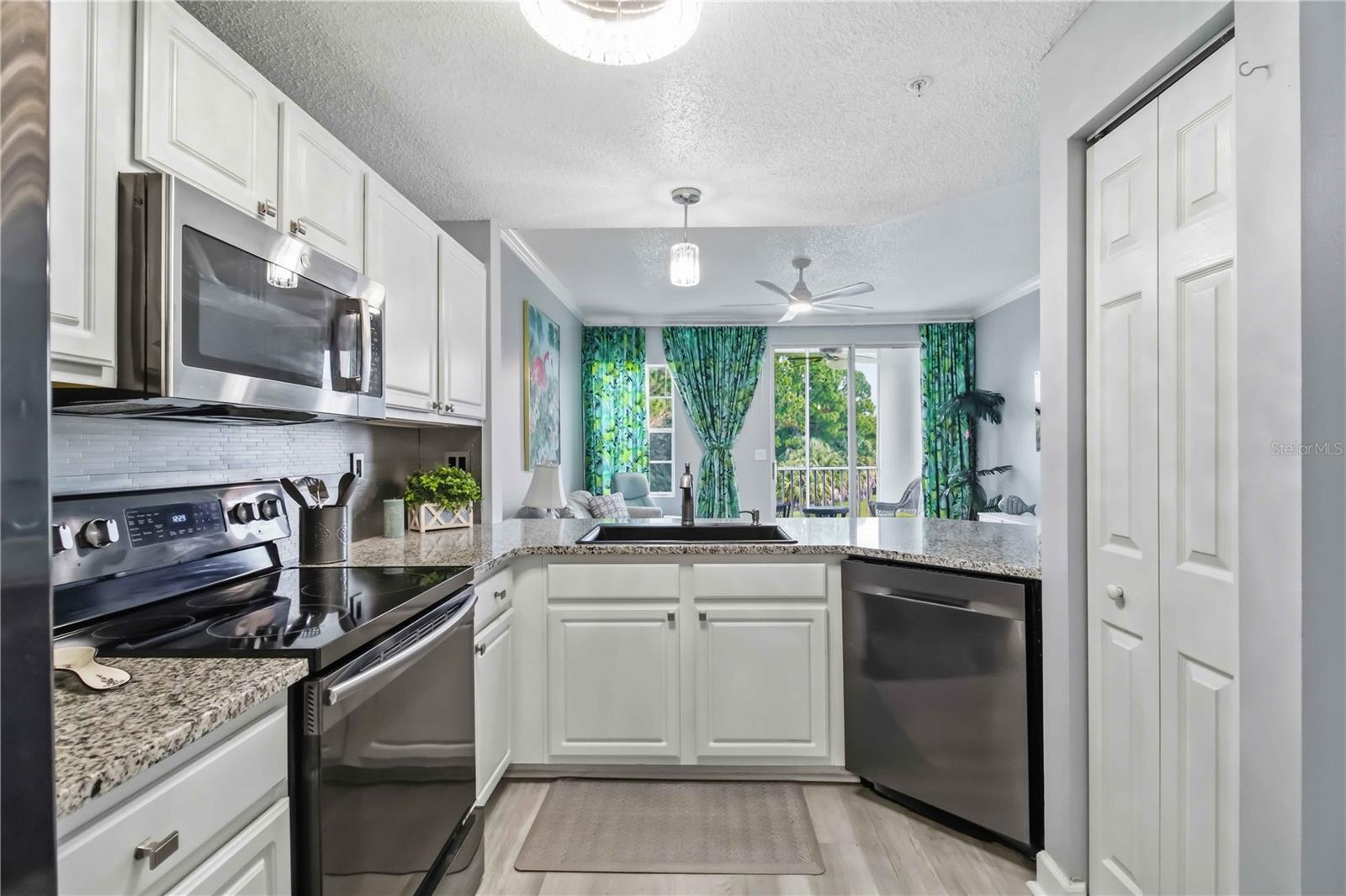5601 Bentgrass Unit 10-117, Sarasota, FL 34235