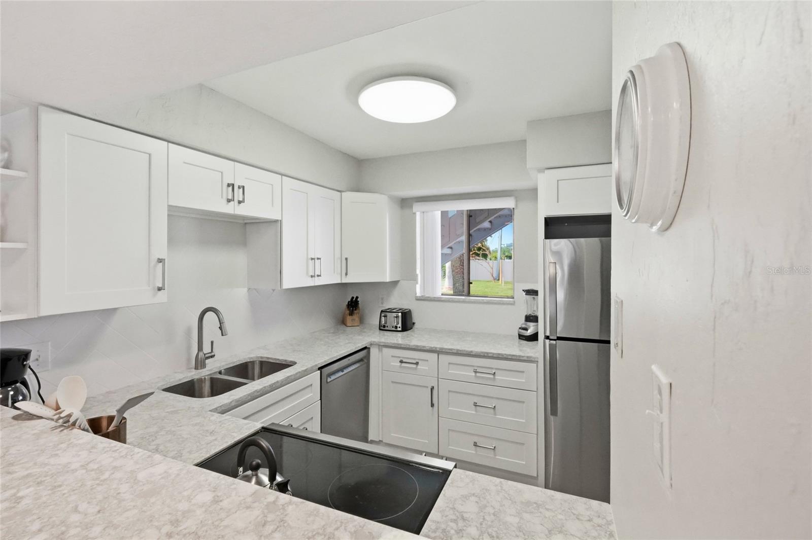 1801 Gulf Unit 114, Bradenton Beach, FL 34217