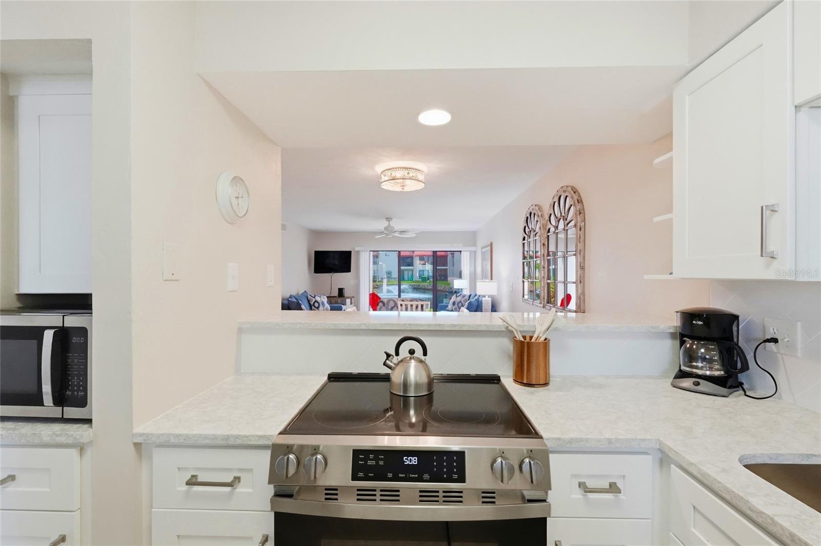 1801 Gulf Unit 114, Bradenton Beach, FL 34217
