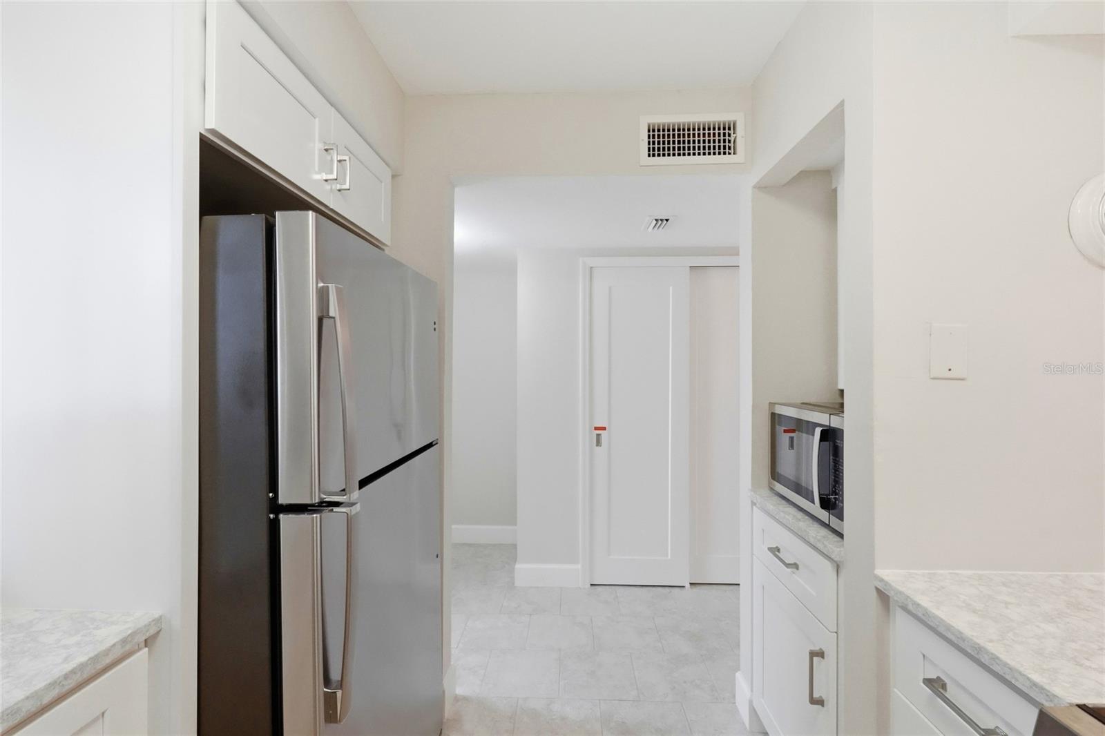 1801 Gulf Unit 114, Bradenton Beach, FL 34217