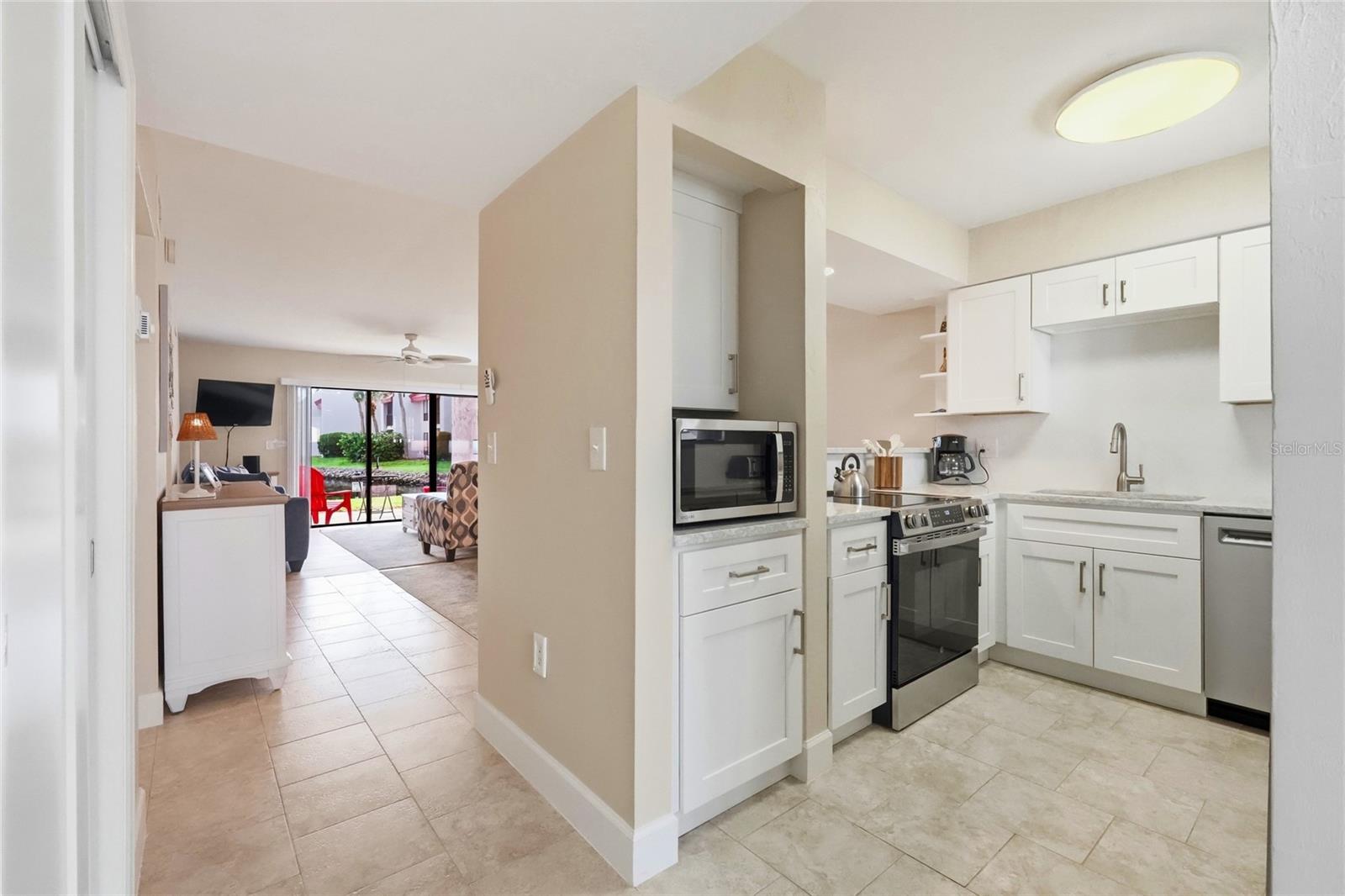 1801 Gulf Unit 114, Bradenton Beach, FL 34217