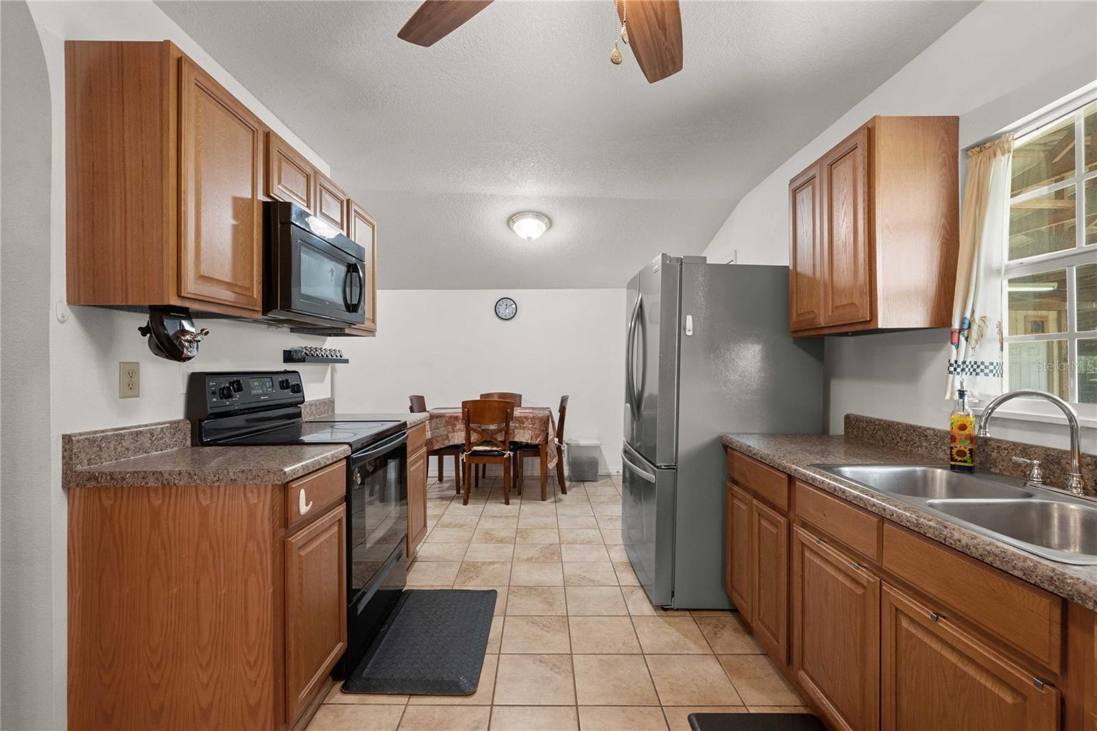 14927 14th, Dade City, FL 33523