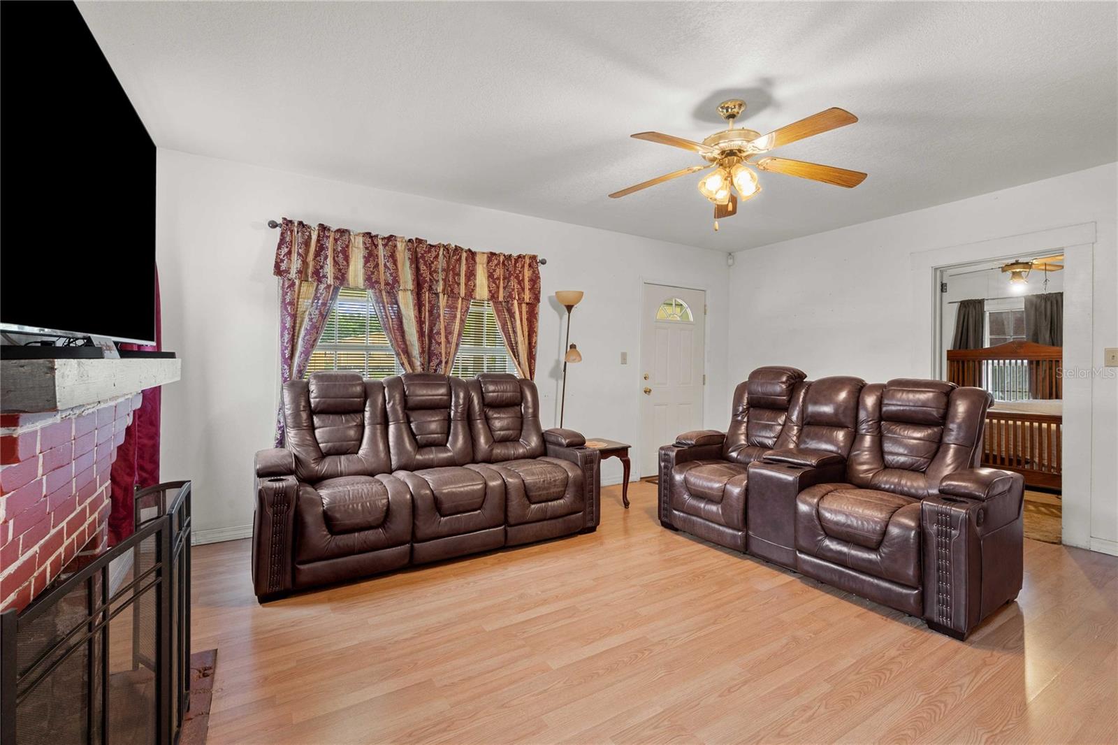 14927 14th, Dade City, FL 33523