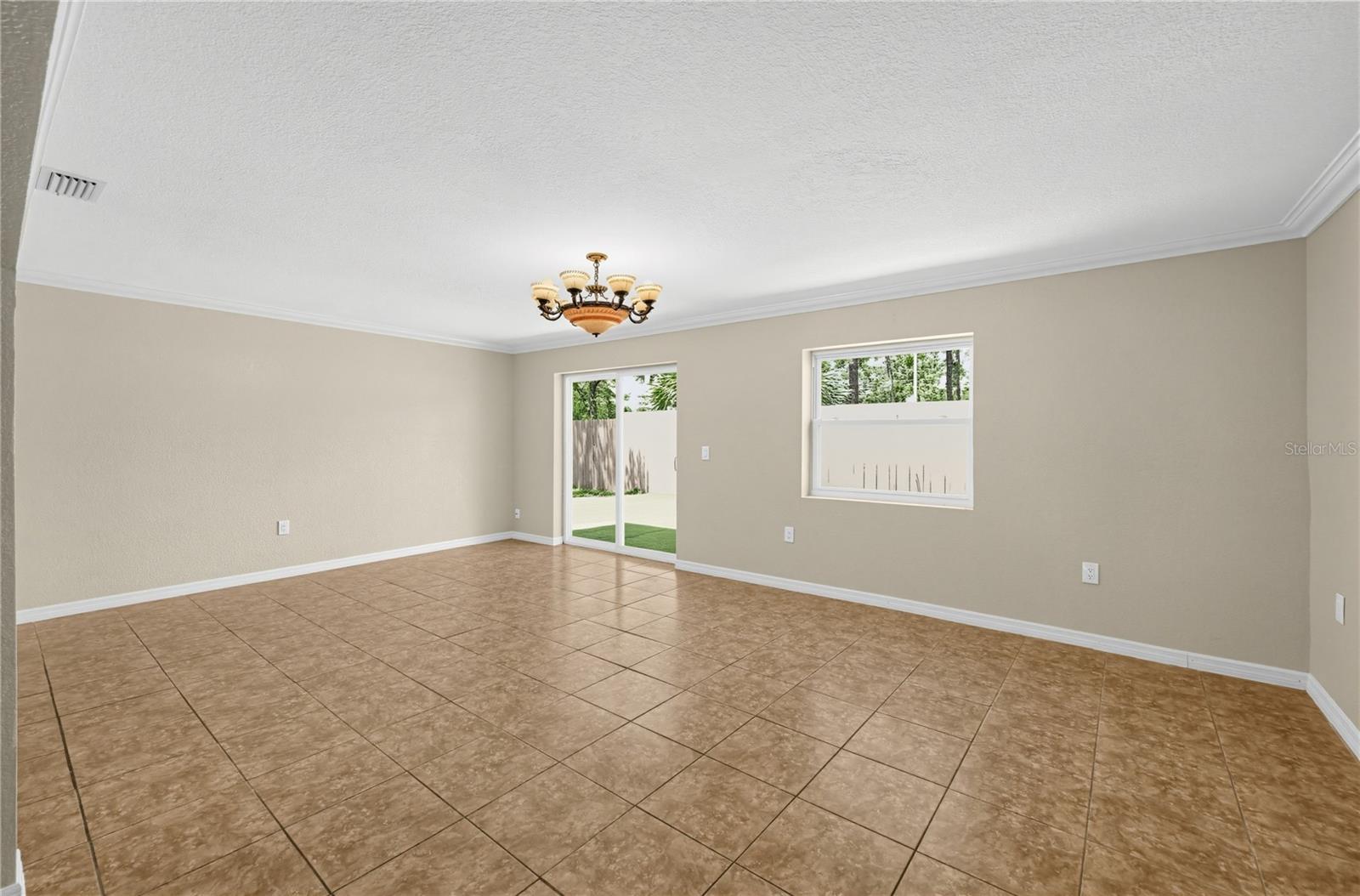 915 Seminole, Tarpon Springs, FL 34689