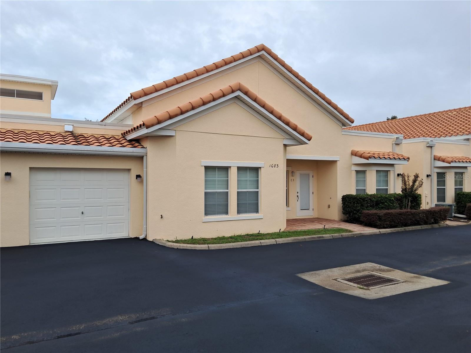 1083 David Walker Unit C3, Tavares, FL 32778