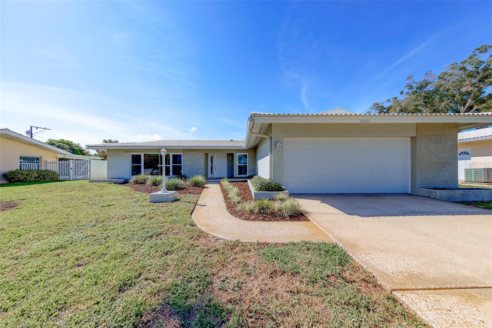 2061 Attache, Clearwater, FL 33764