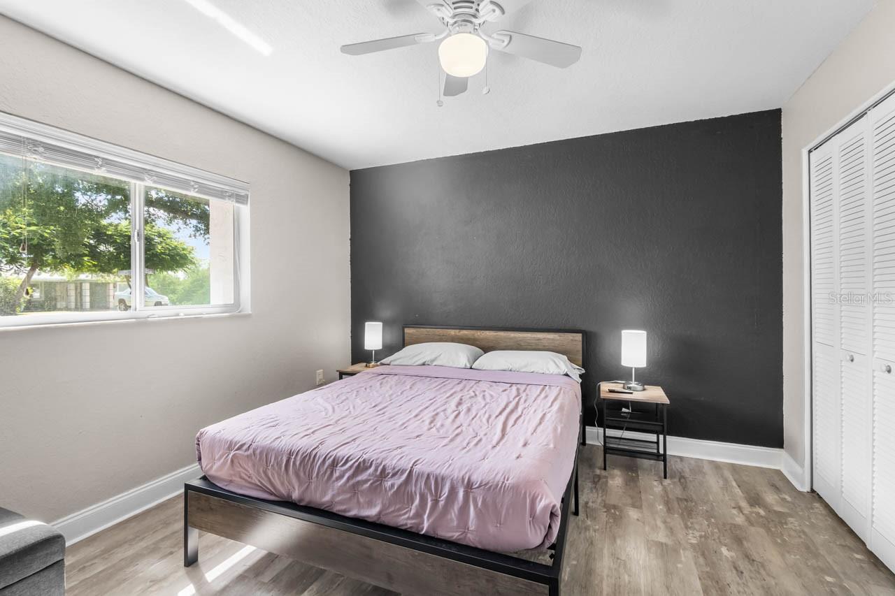 7036 13th, Sarasota, FL 34243