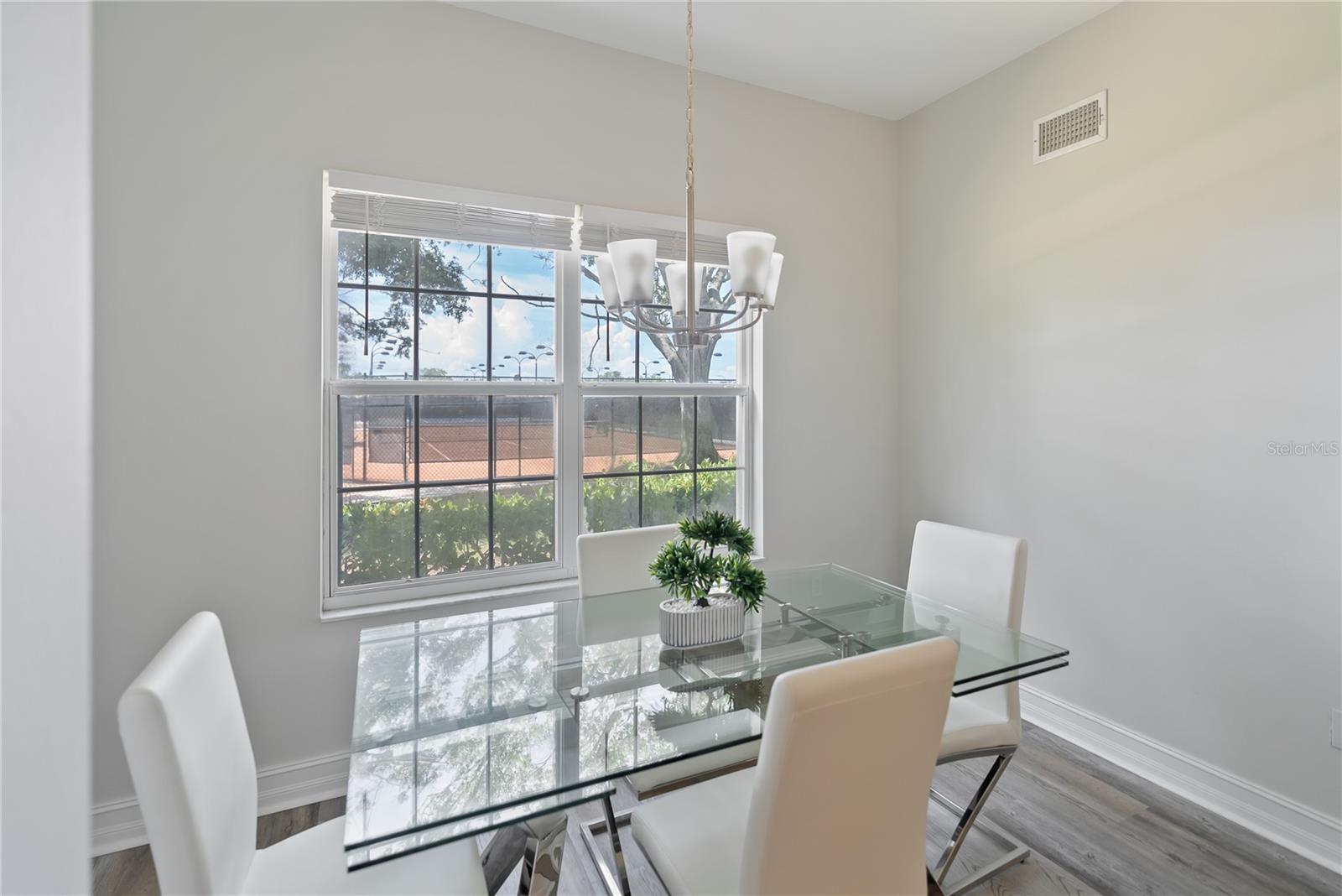3702 54th Unit 102, Bradenton, FL 34210