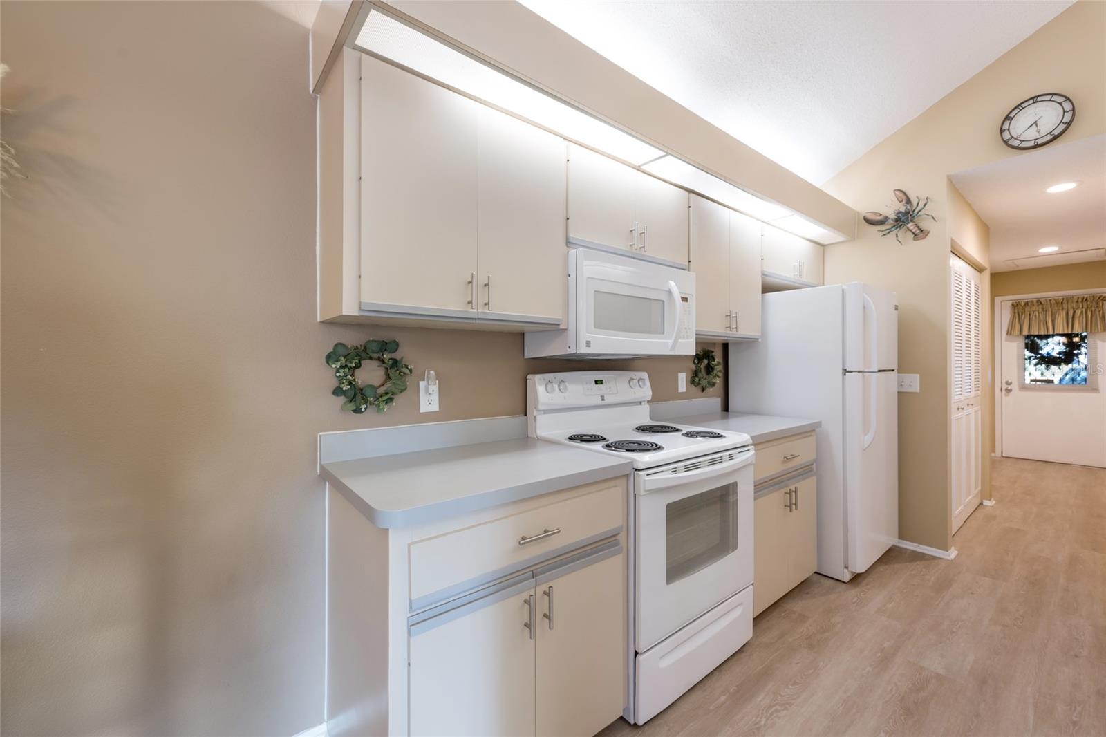 3451 51st Avenue, Bradenton, FL 34210