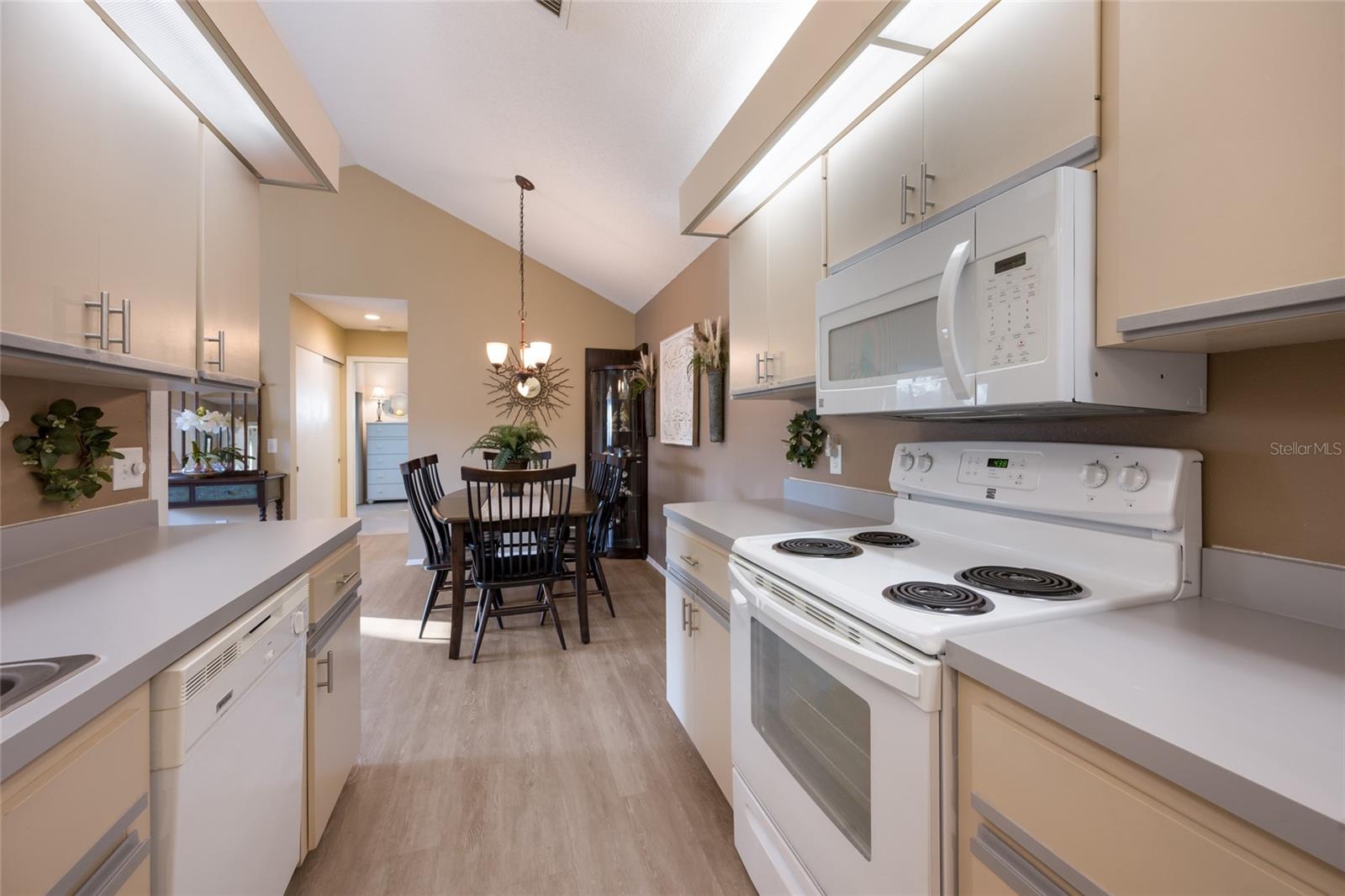 3451 51st Avenue, Bradenton, FL 34210