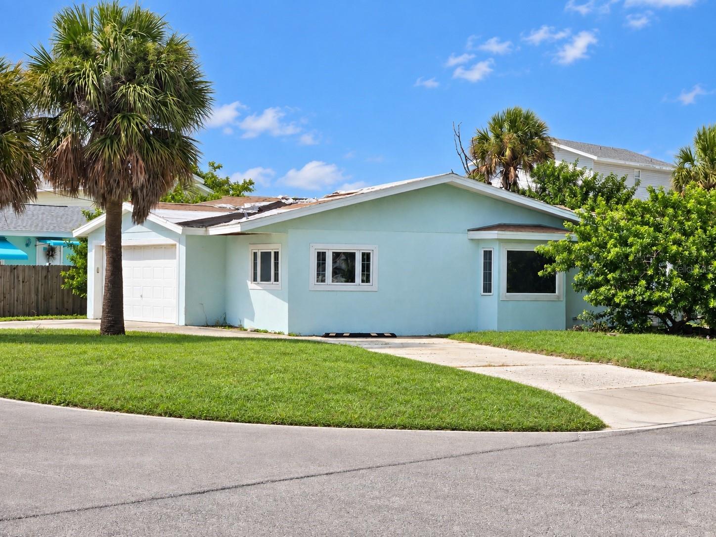 13401 1st, Madeira Beach, FL 33708