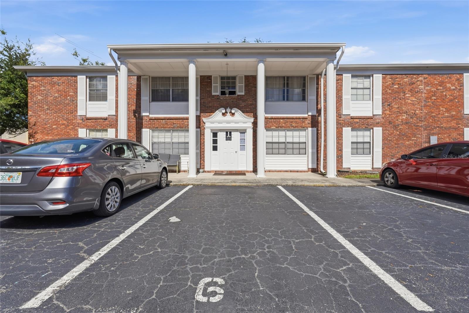 4507 9th Unit I8, Bradenton, FL 34207