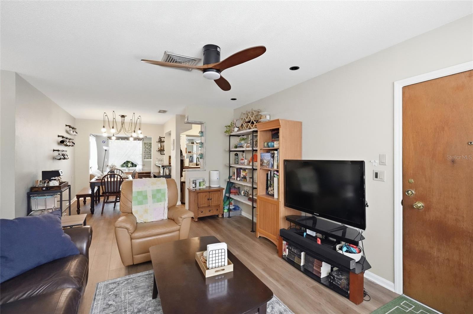 4507 9th Unit I8, Bradenton, FL 34207