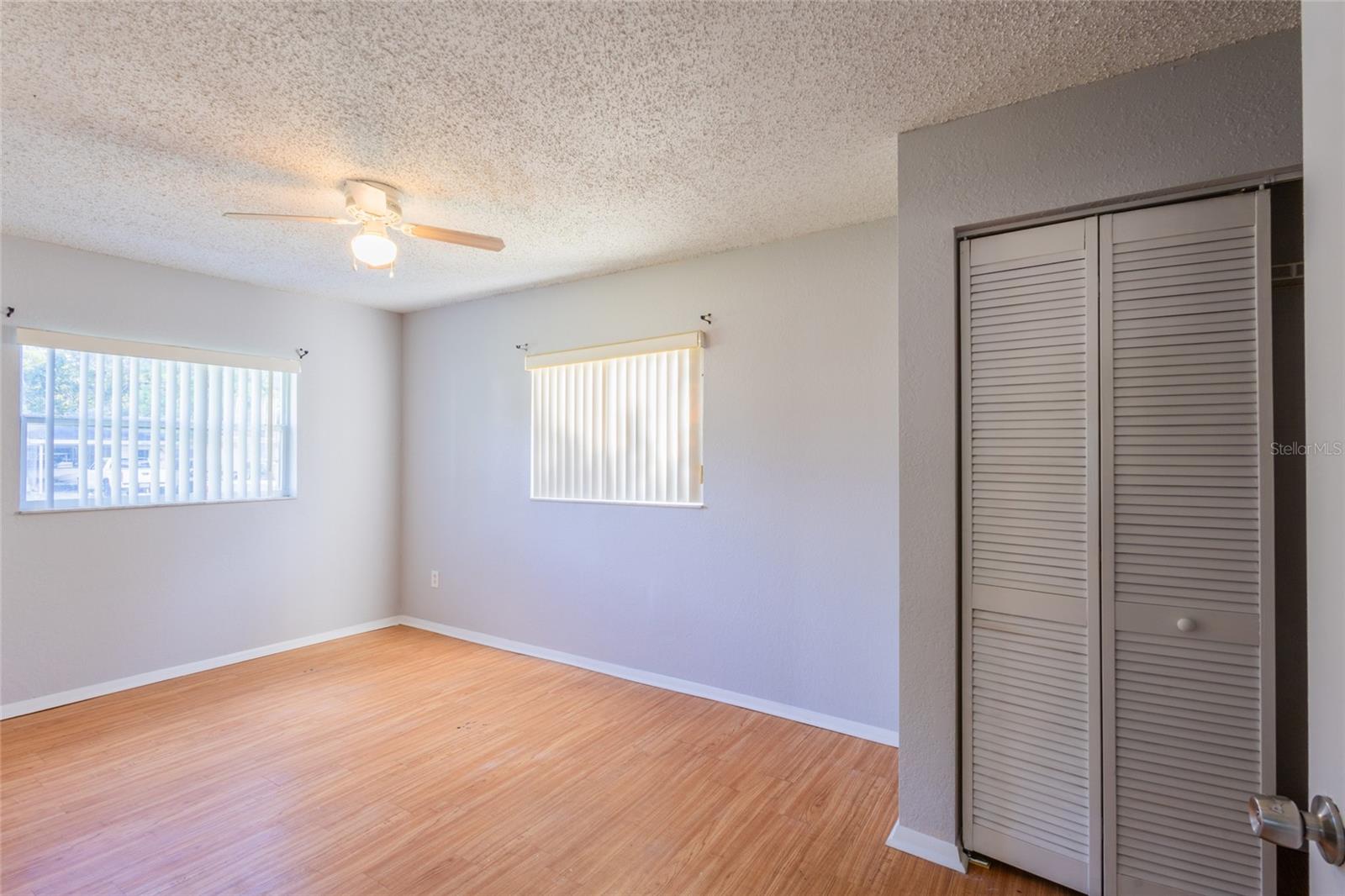 8081 28th, St Petersburg, FL 33710
