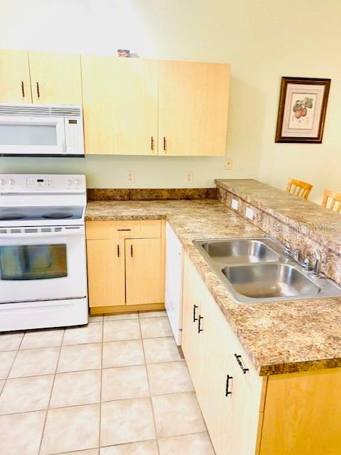 4102 Lake Marion Golf Resort Unit 4102, Poinciana, FL 34759