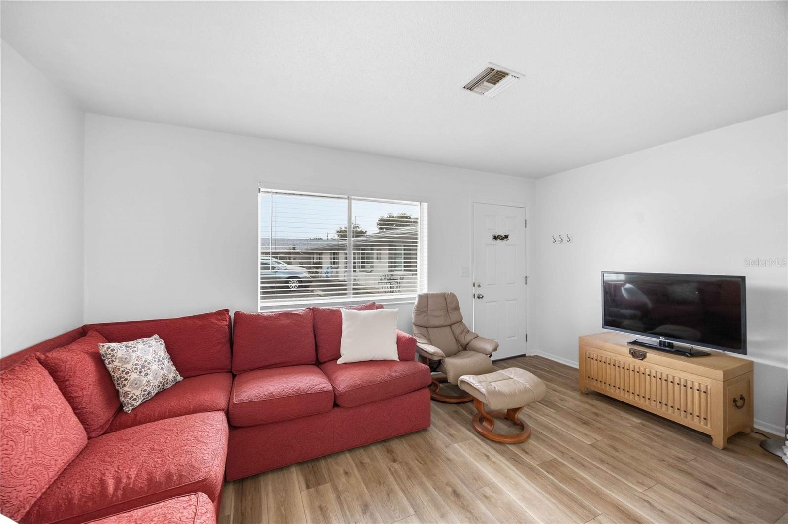 525 Manatee Unit 10, Venice, FL 34285