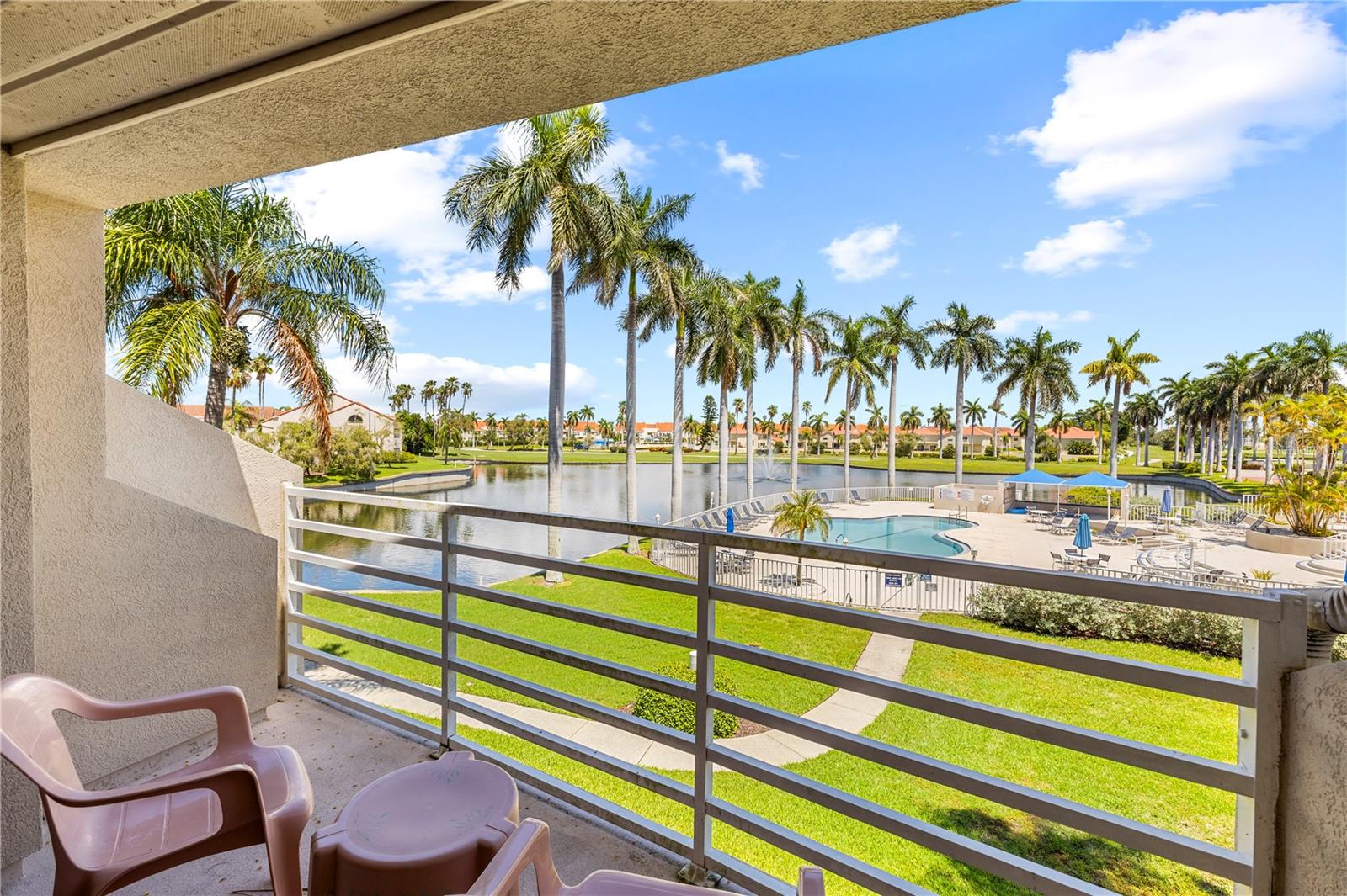 6100 Bahia del Mar Unit 206, St Petersburg, FL 33715
