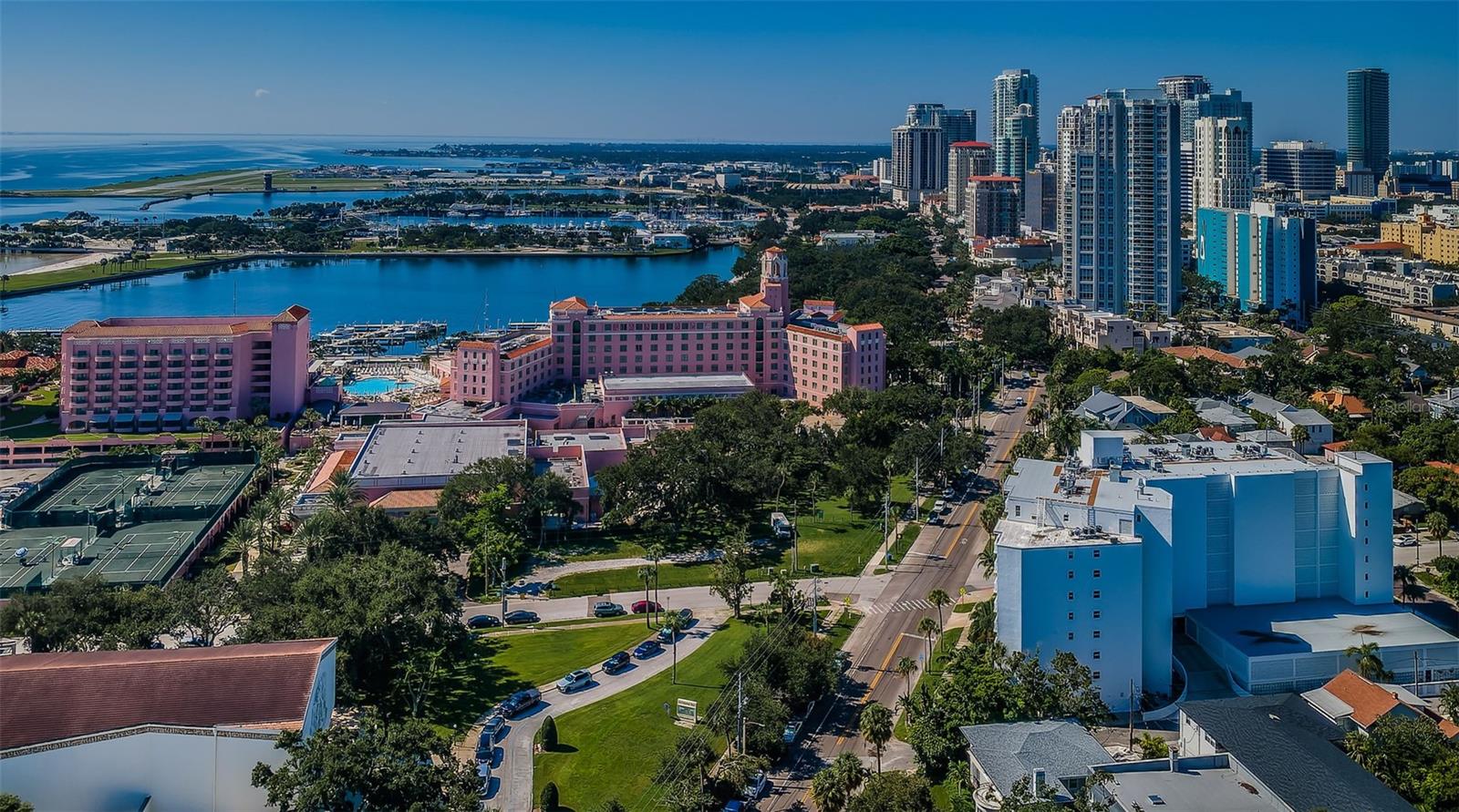 700 Beach Unit 308, St Petersburg, FL 33701