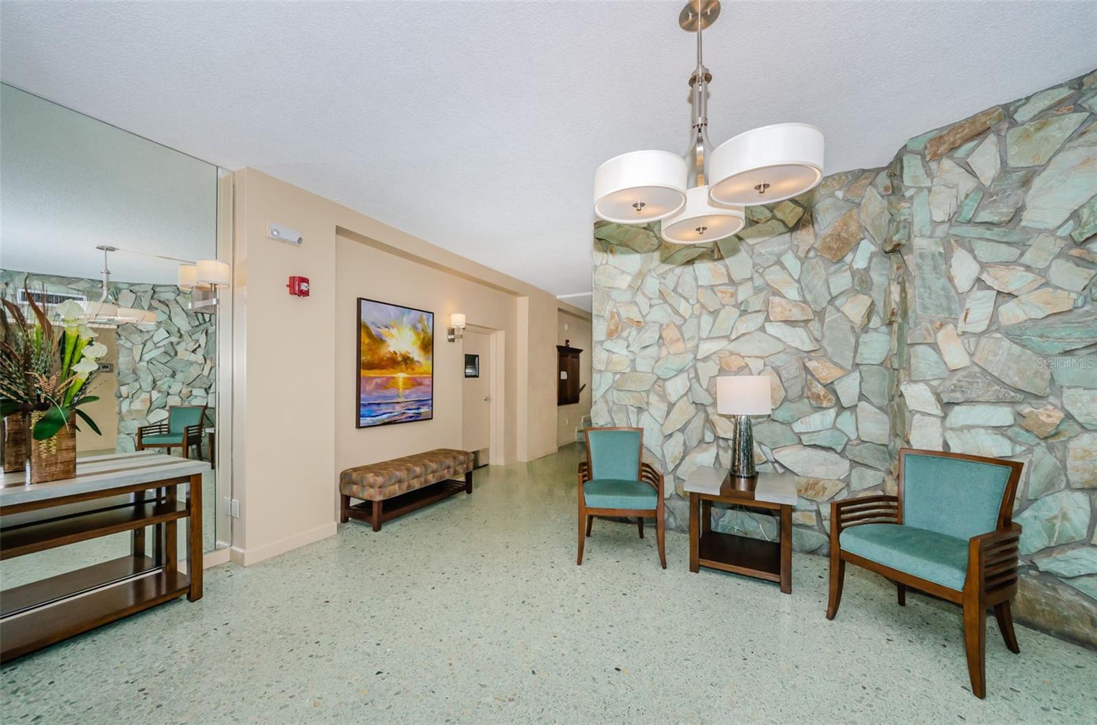 700 Beach Unit 308, St Petersburg, FL 33701
