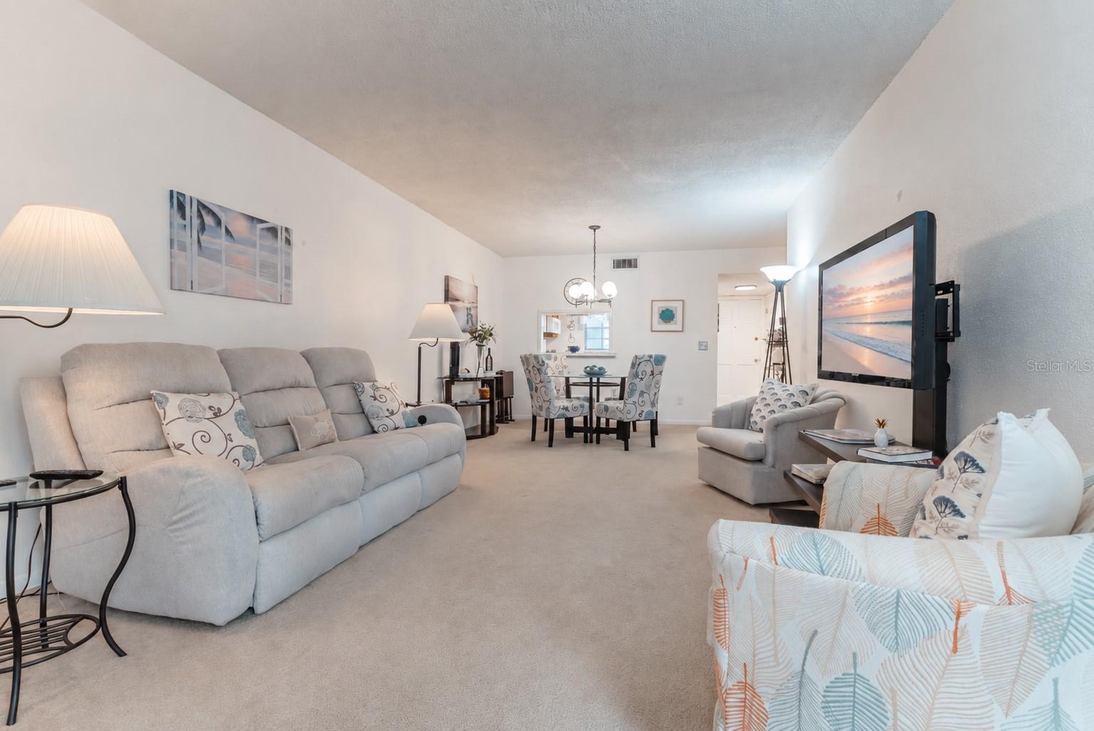 19029 Us Highway 19 Unit 2-4, Clearwater, FL 33764