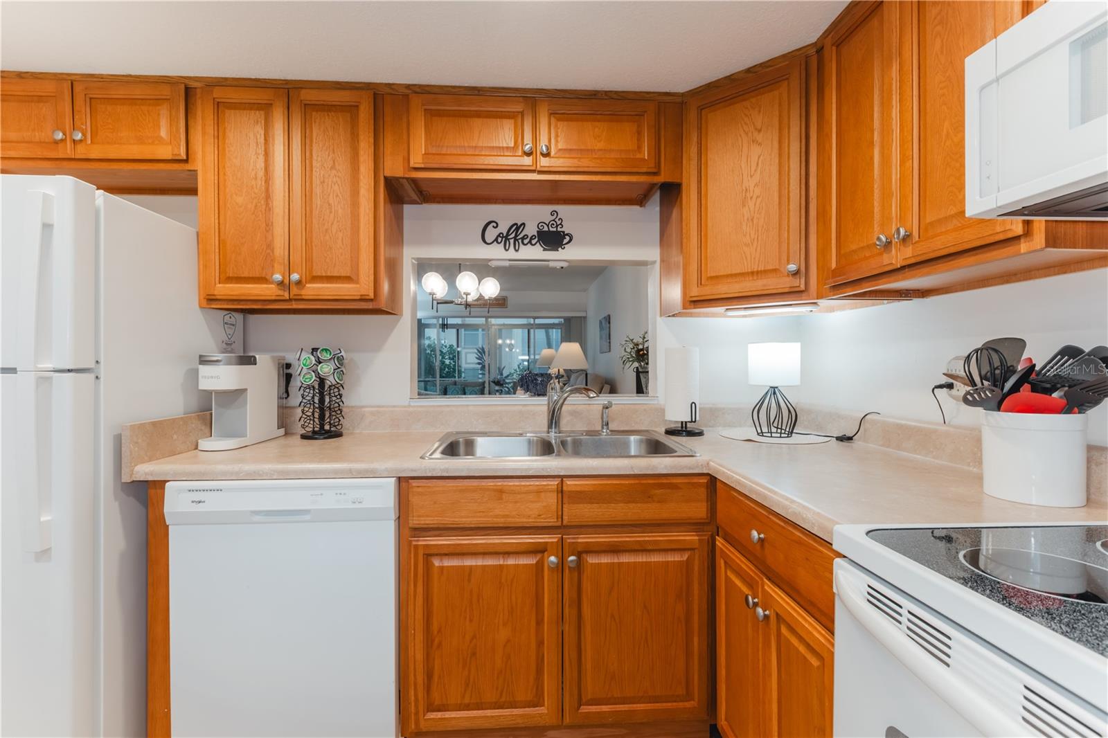 19029 Us Highway 19 Unit 2-4, Clearwater, FL 33764