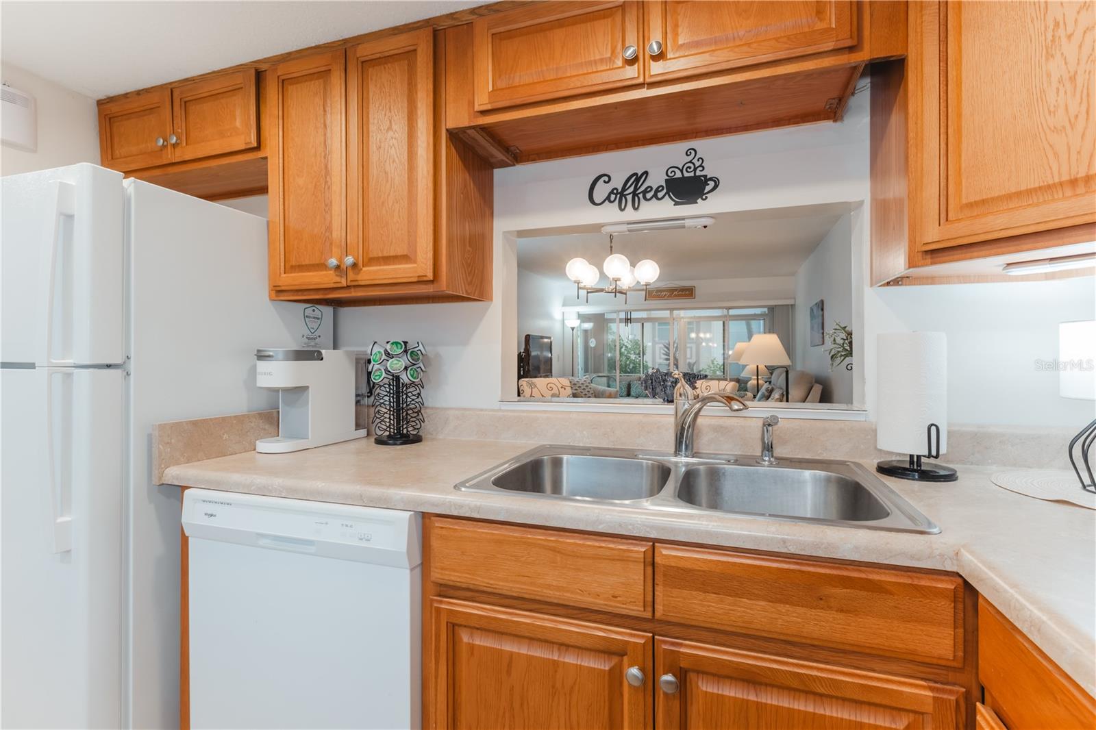 19029 Us Highway 19 Unit 2-4, Clearwater, FL 33764