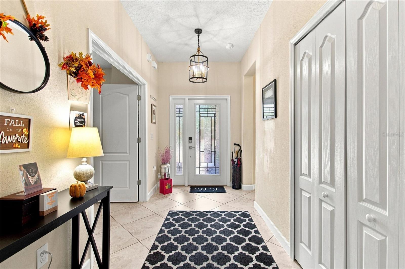 8961 Dove Valley, Davenport, FL 33896