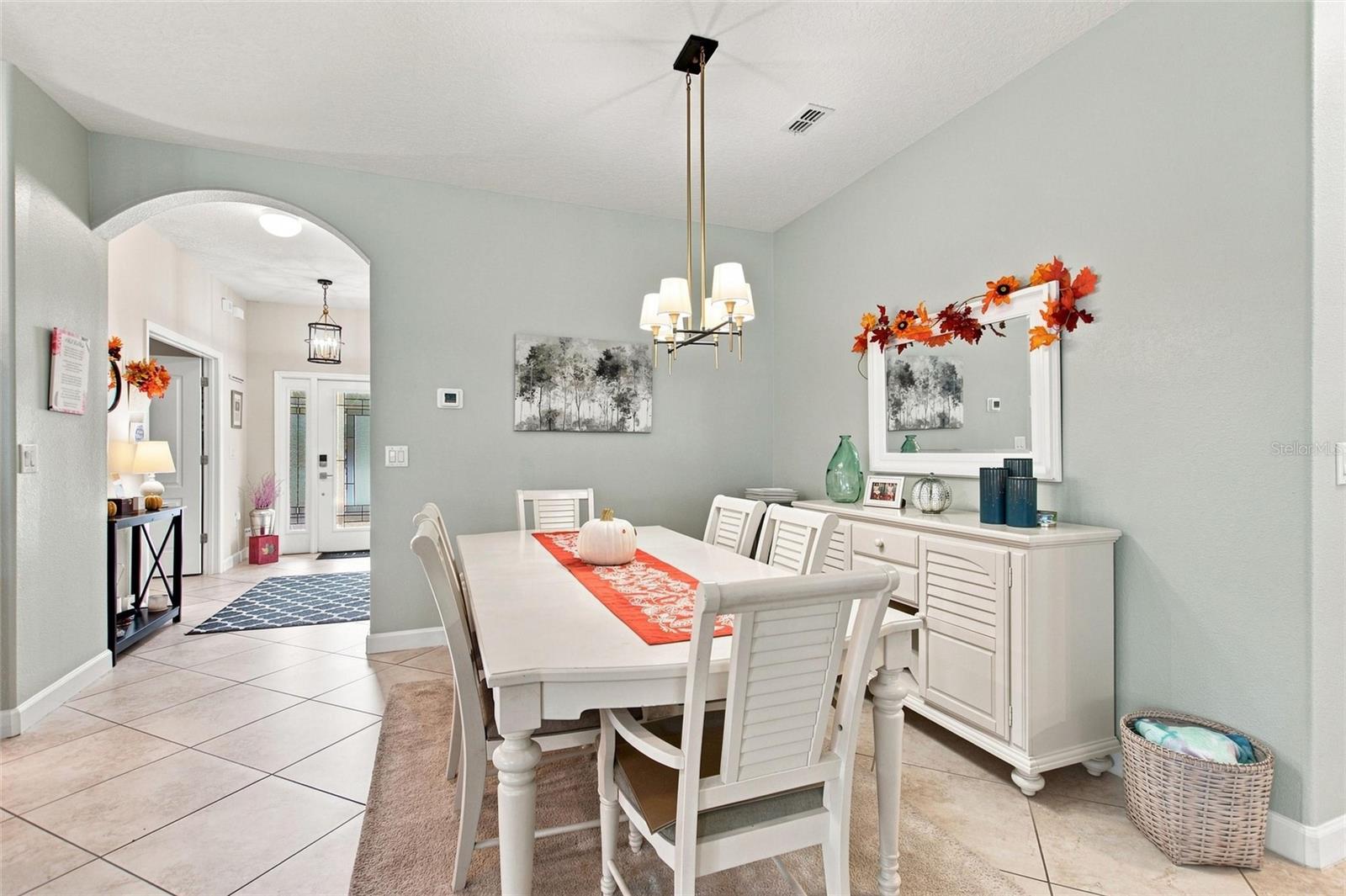 8961 Dove Valley, Davenport, FL 33896