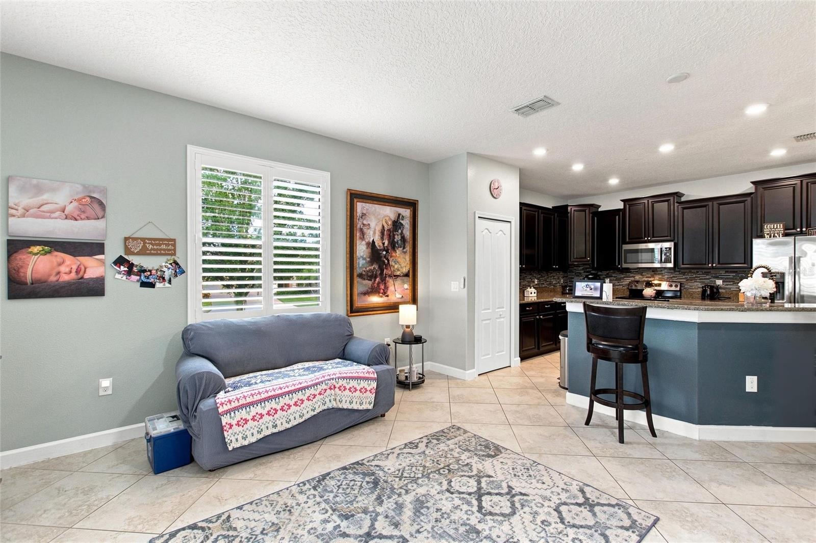 8961 Dove Valley, Davenport, FL 33896