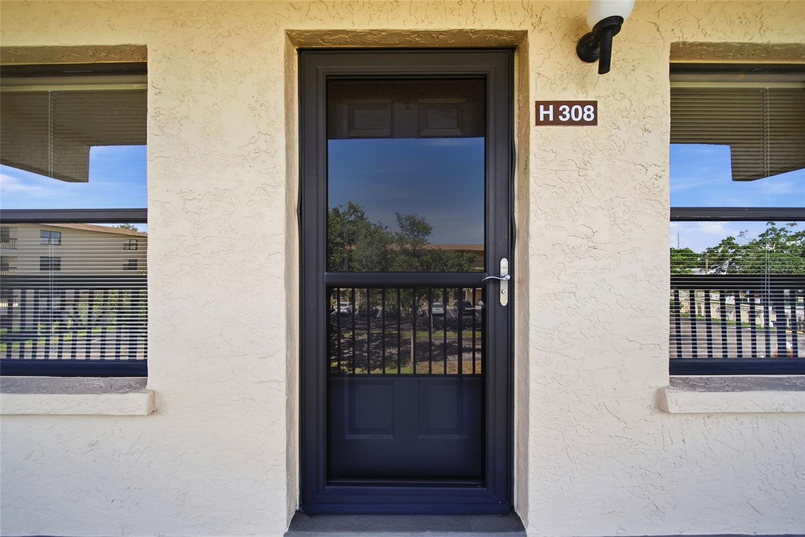 515 30th Unit H308, Bradenton, FL 34205