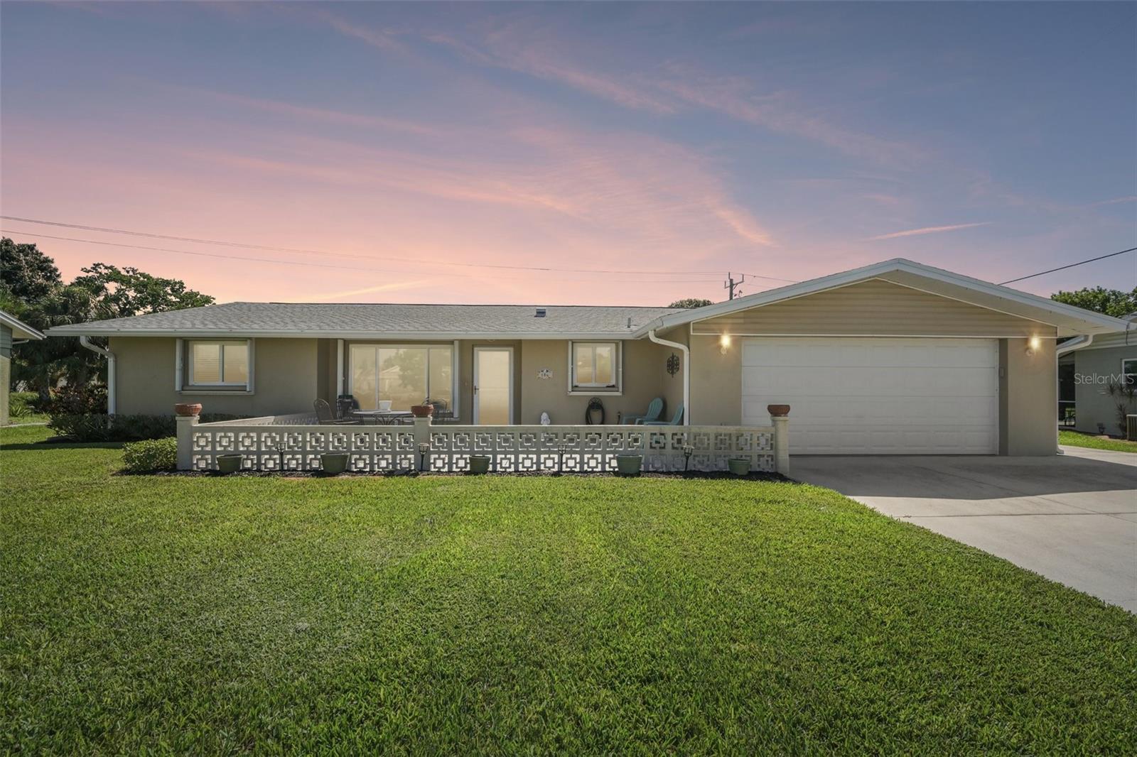 106 Algiers, Venice, FL 34293