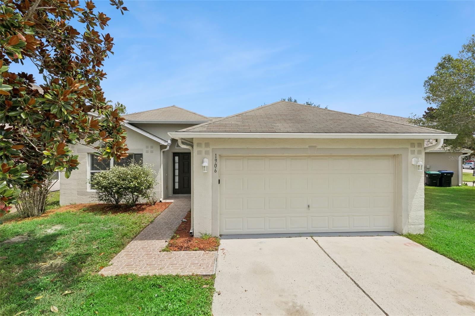 1906 Corner Glen, Orlando, FL 32820