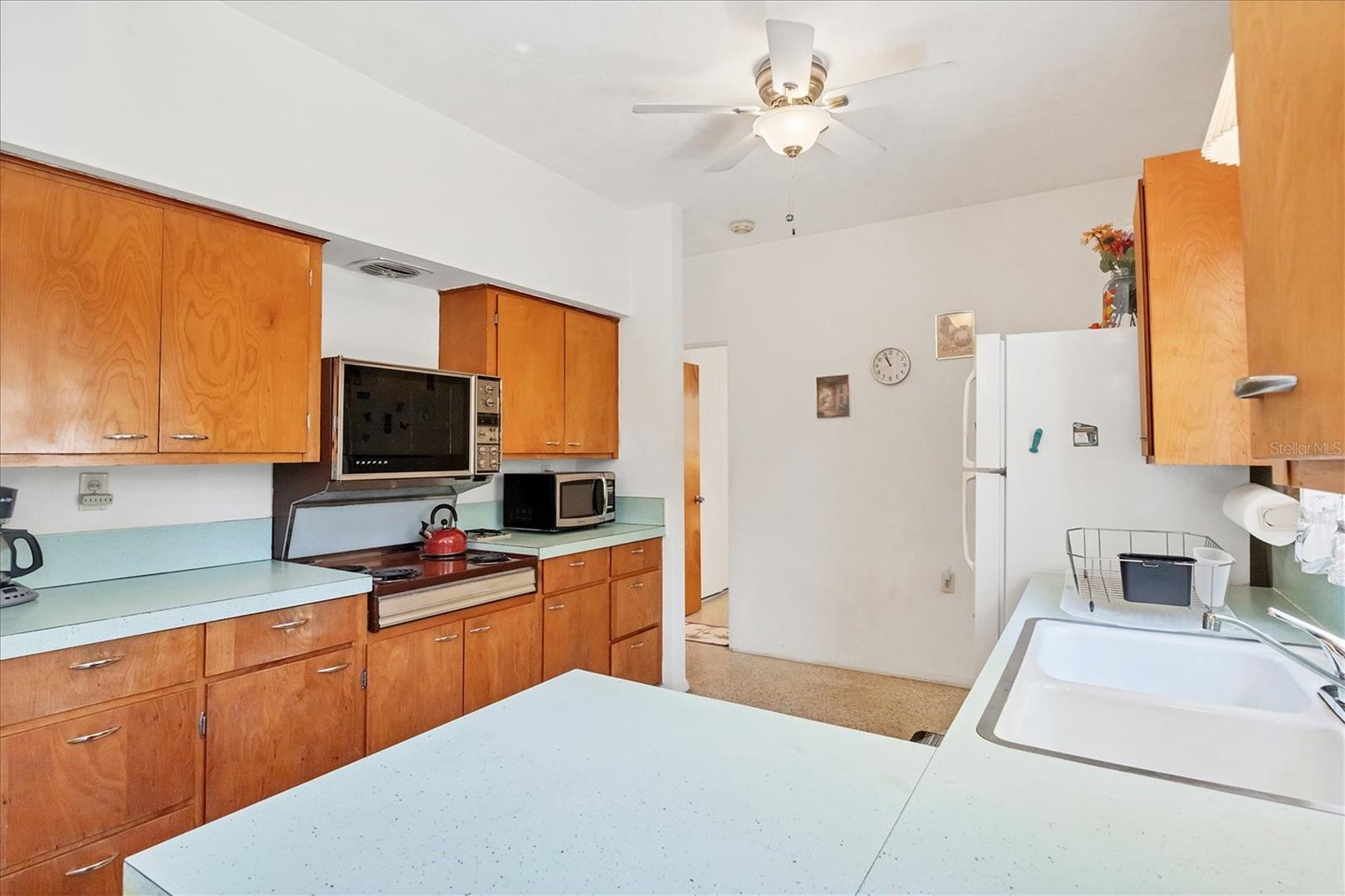 2538 Lakeshore, Port Charlotte, FL 33952
