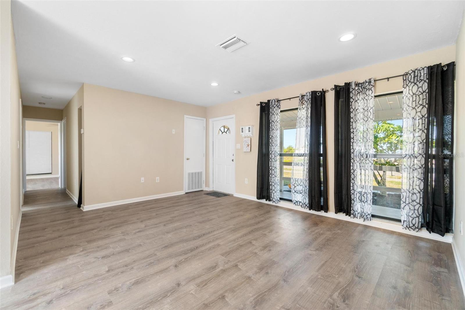 3074 Broadpoint, Punta Gorda, FL 33983