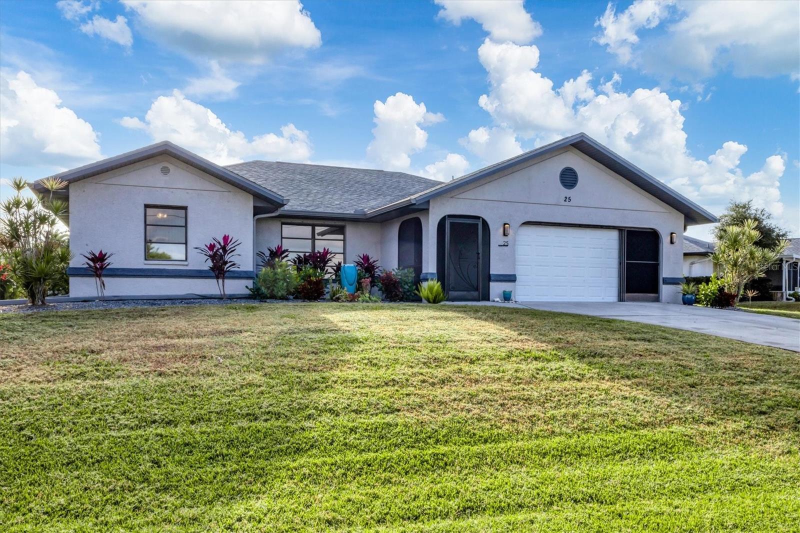 25 Bunker, Rotonda West, FL 33947