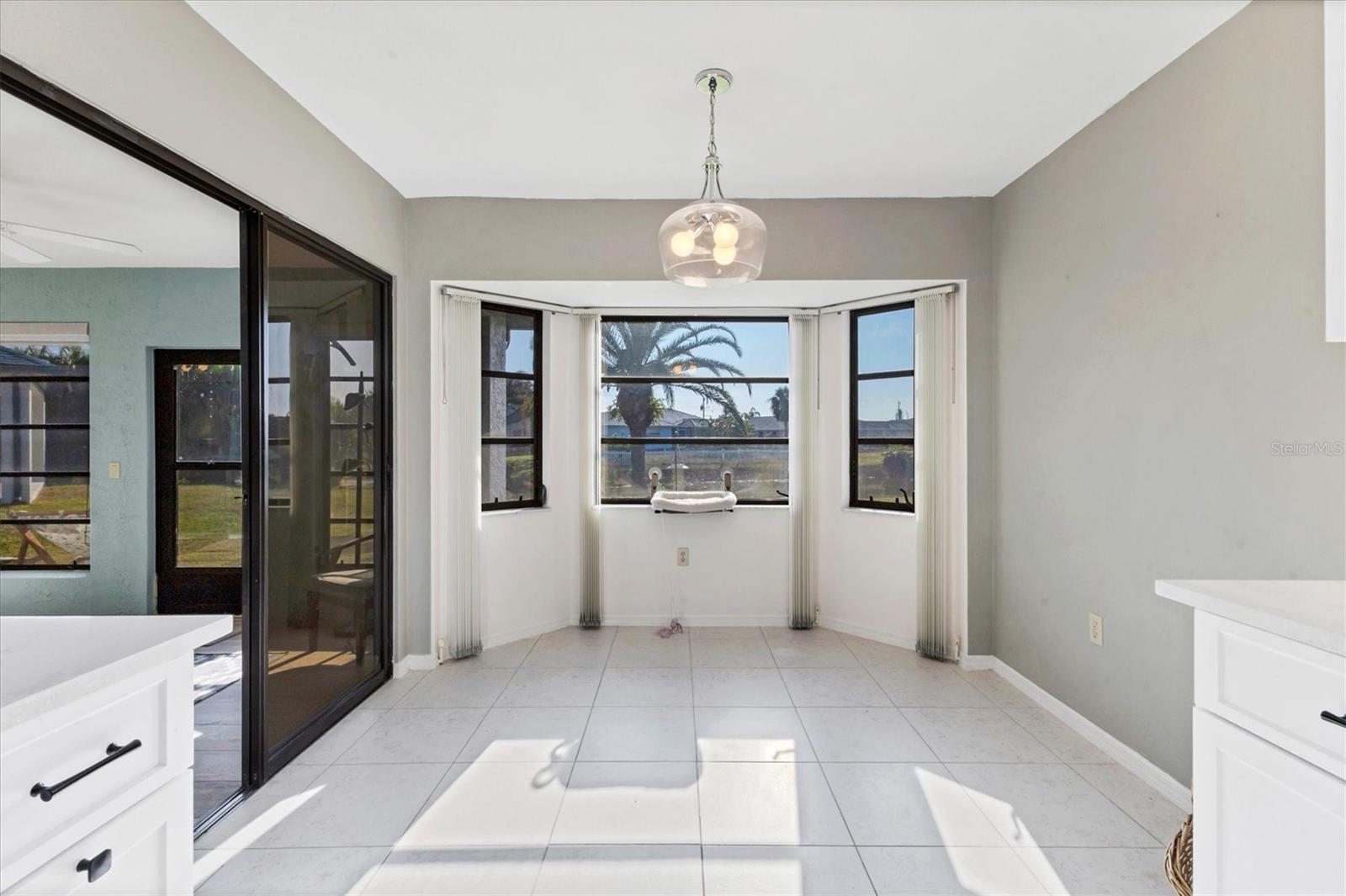 25 Bunker, Rotonda West, FL 33947
