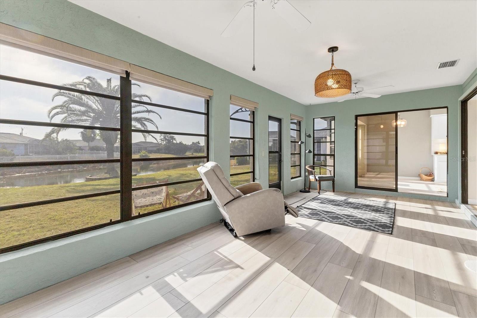 25 Bunker, Rotonda West, FL 33947