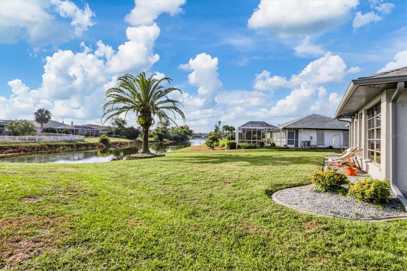 25 Bunker, Rotonda West, FL 33947