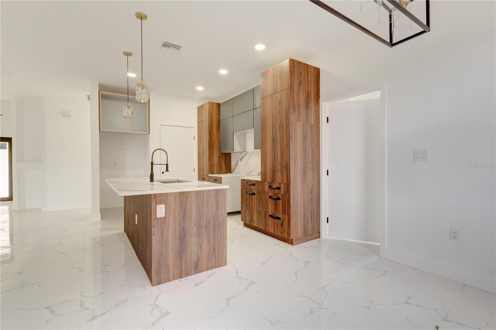 782 Homestead, Lehigh Acres, FL 33974