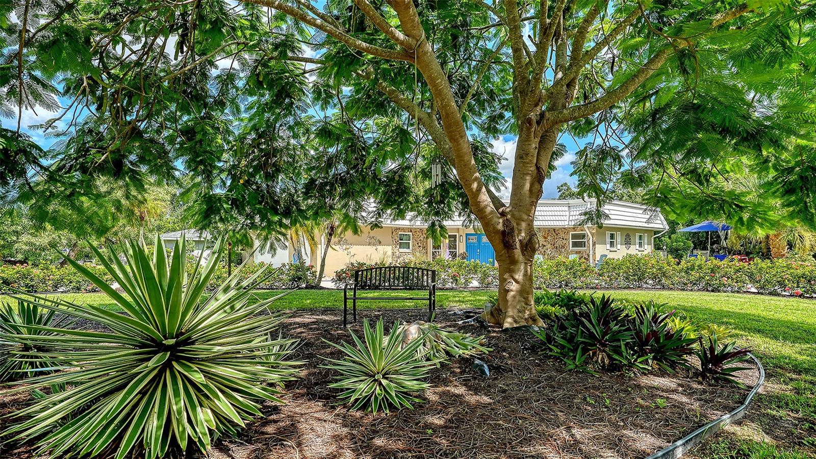 5211 Inverness, Sarasota, FL 34243