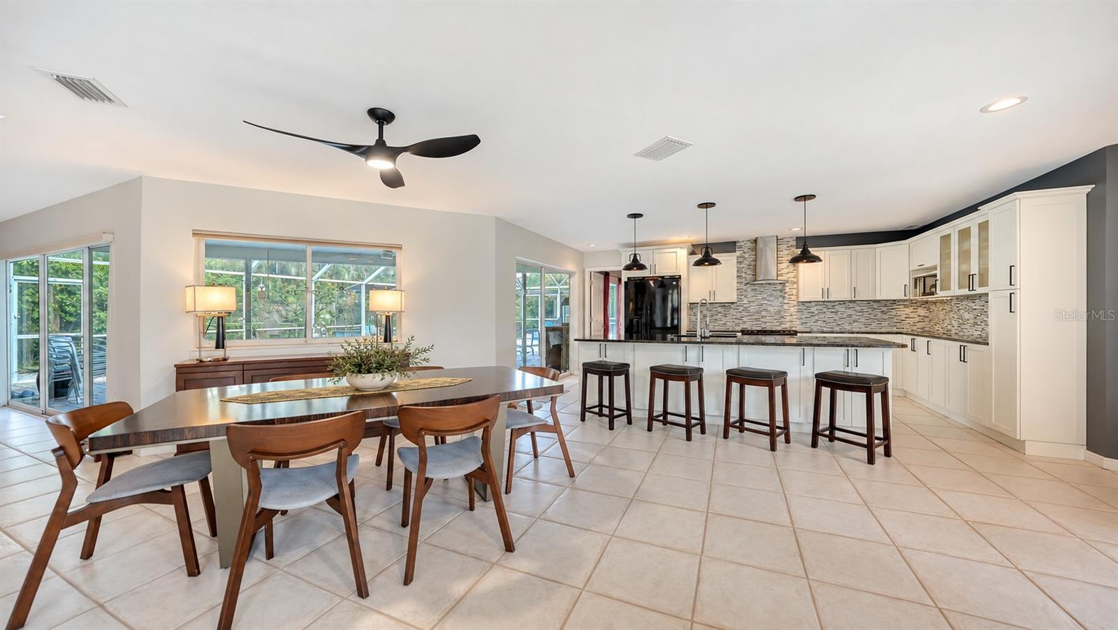5211 Inverness, Sarasota, FL 34243
