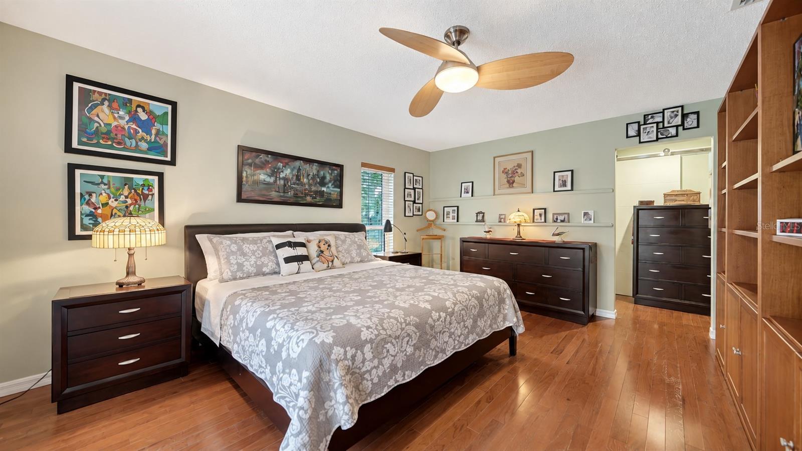 5211 Inverness, Sarasota, FL 34243
