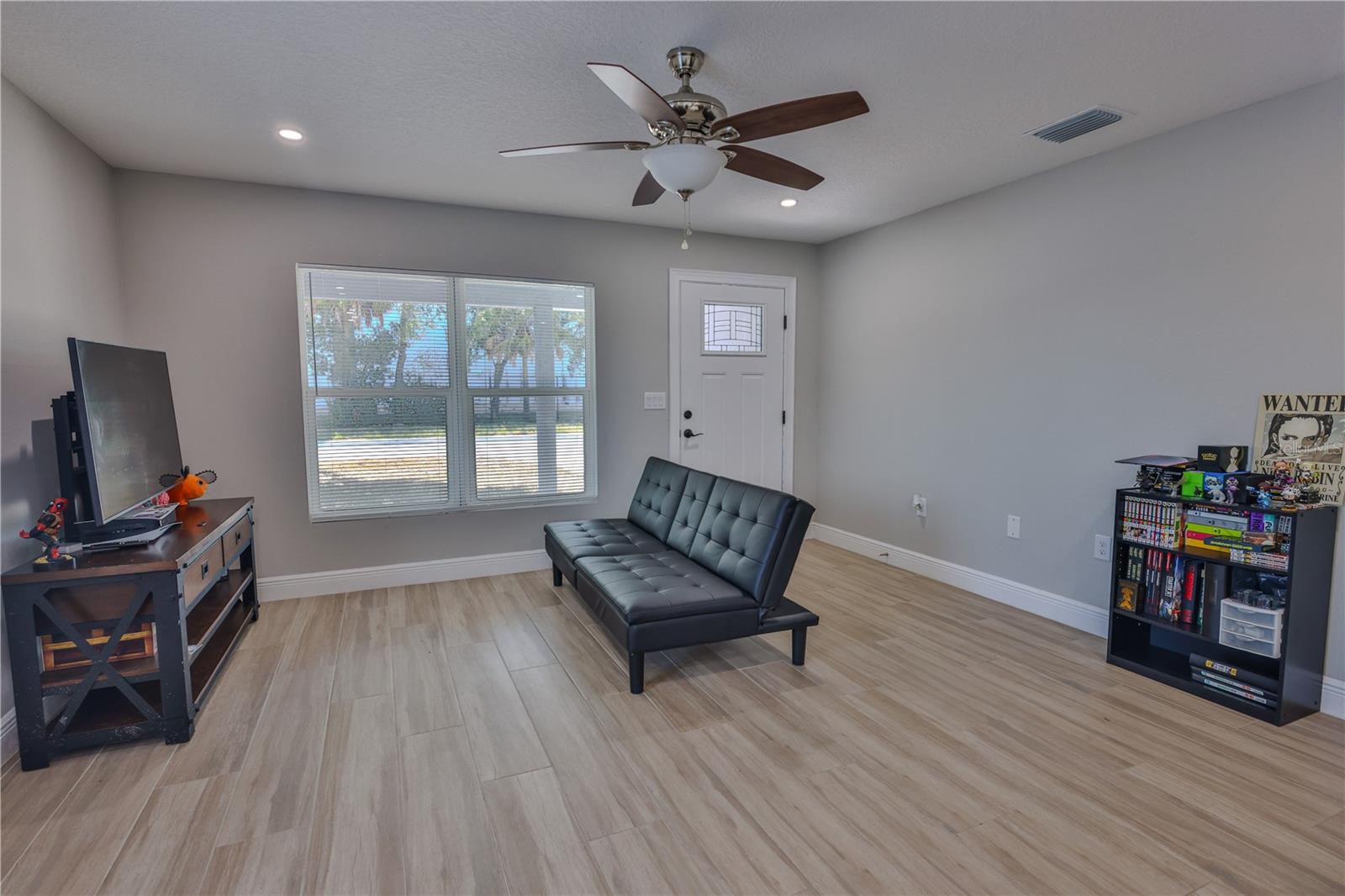 1013 13th, Bradenton, FL 34208