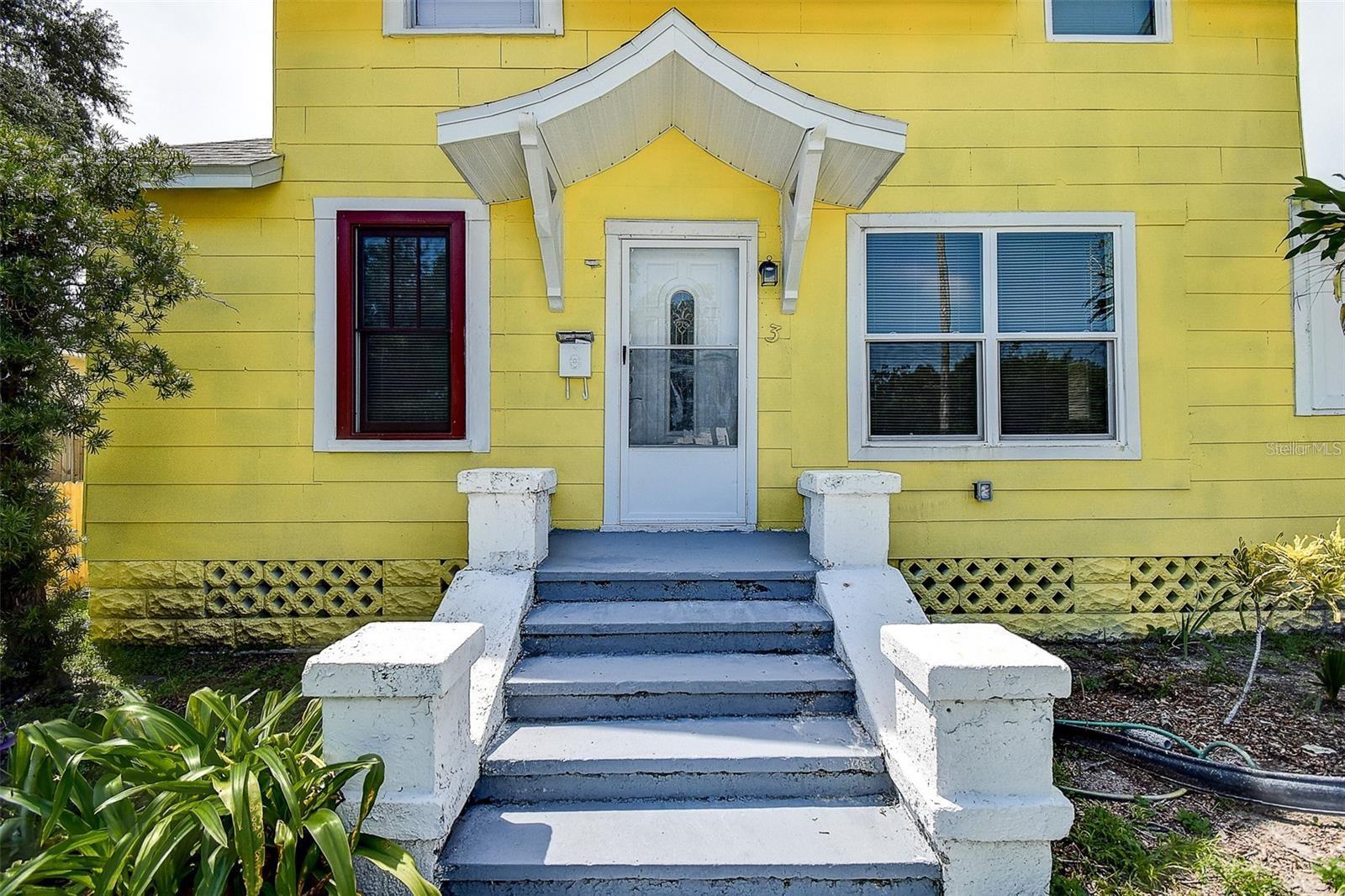 1438 10th, St Petersburg, FL 33705