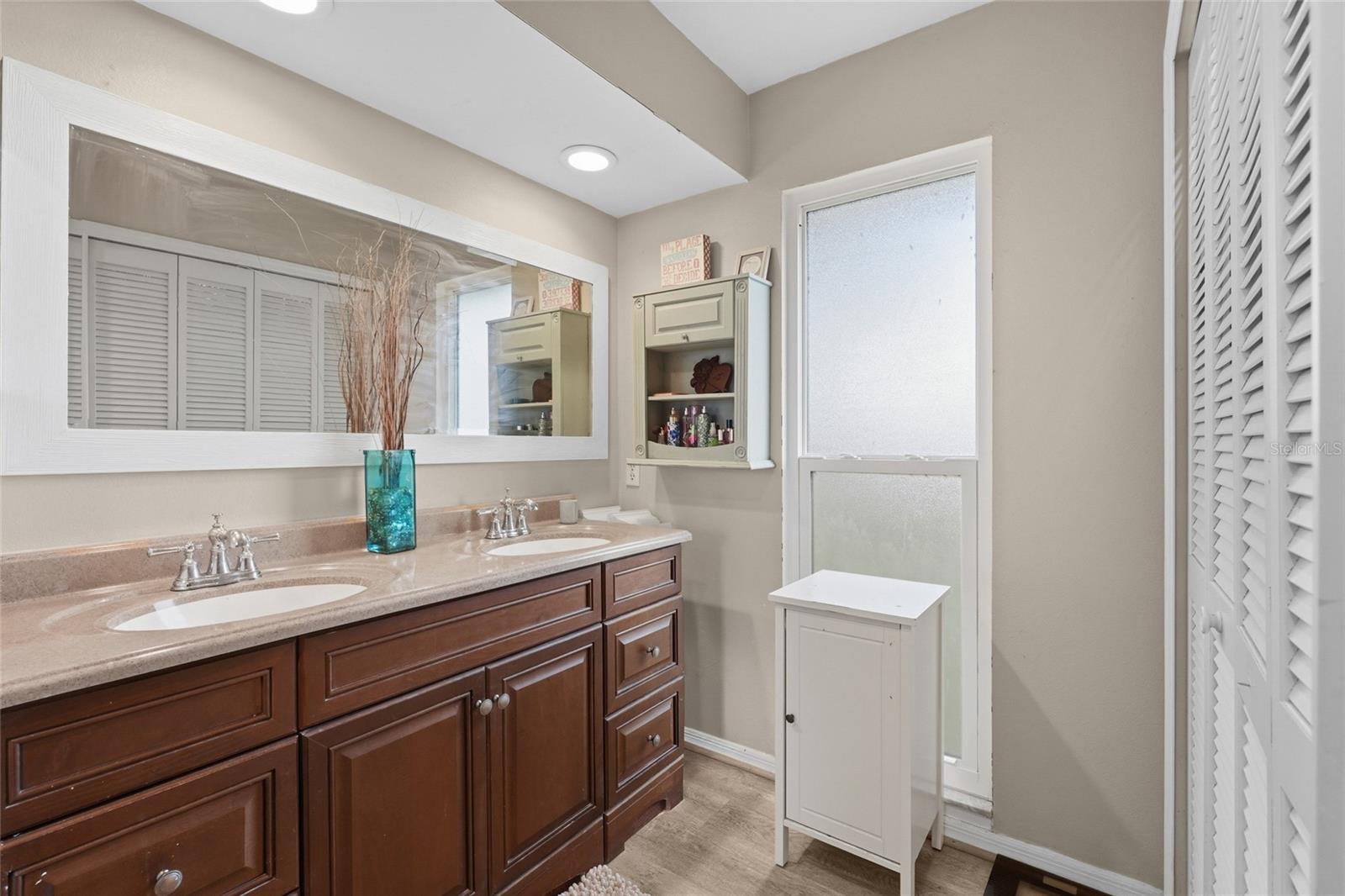2112 Brink, Sarasota, FL 34239