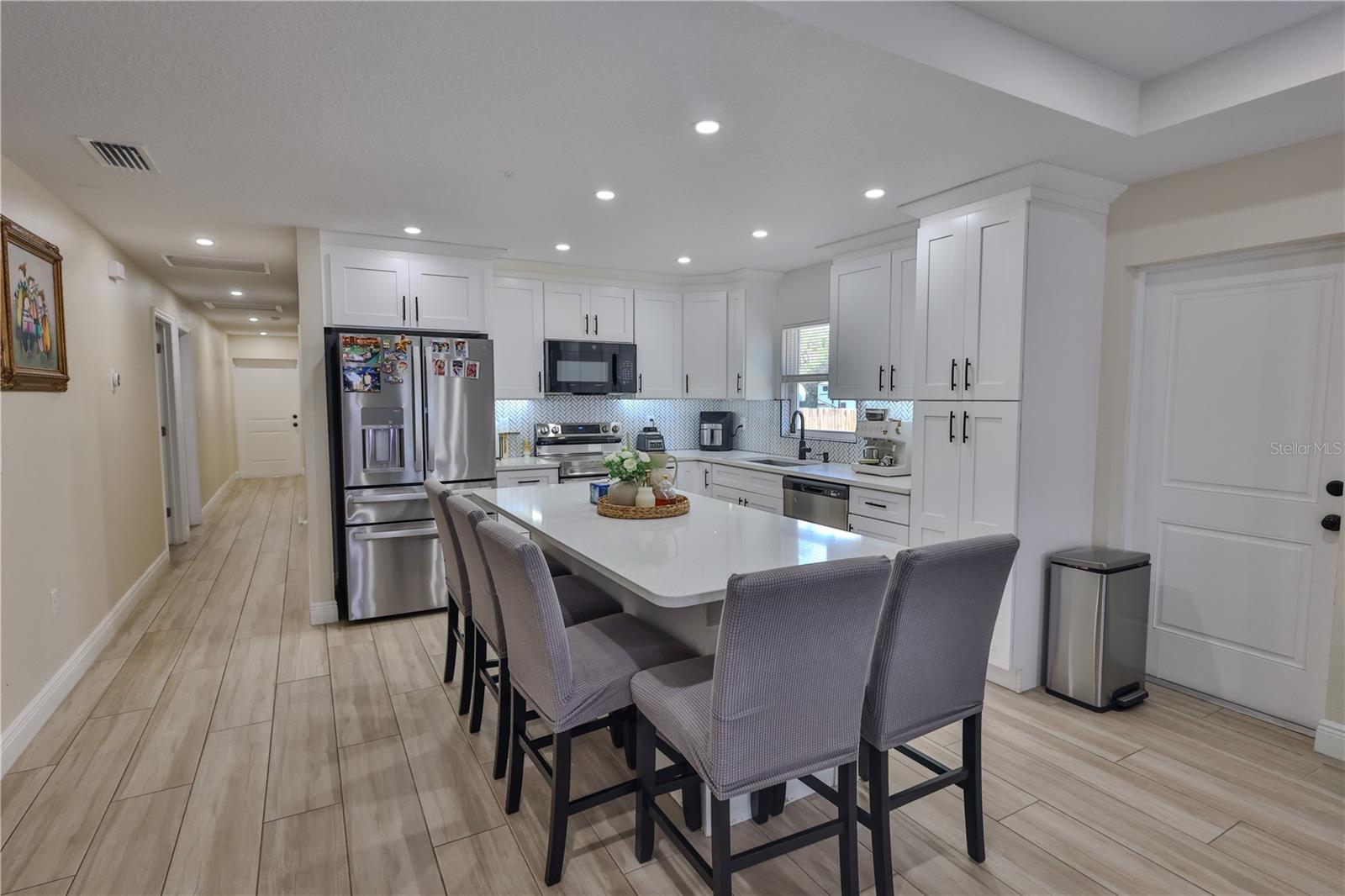6007 12th, Bradenton, FL 34203