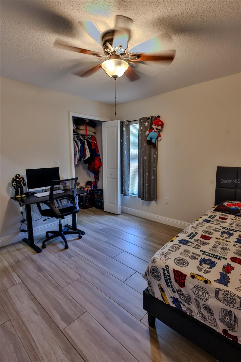 6007 12th, Bradenton, FL 34203