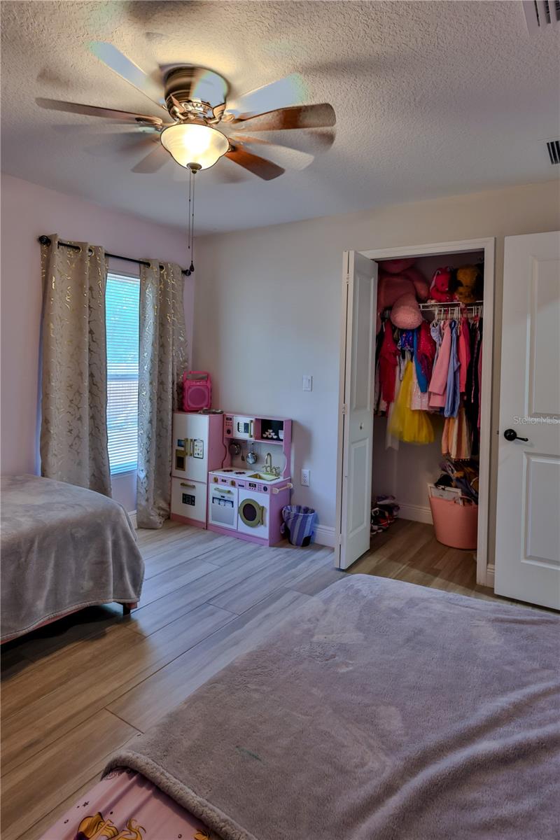 6007 12th, Bradenton, FL 34203