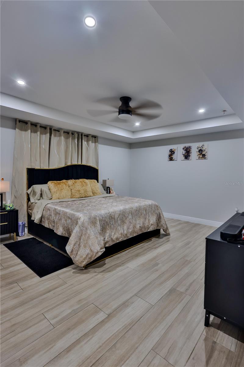 6007 12th, Bradenton, FL 34203