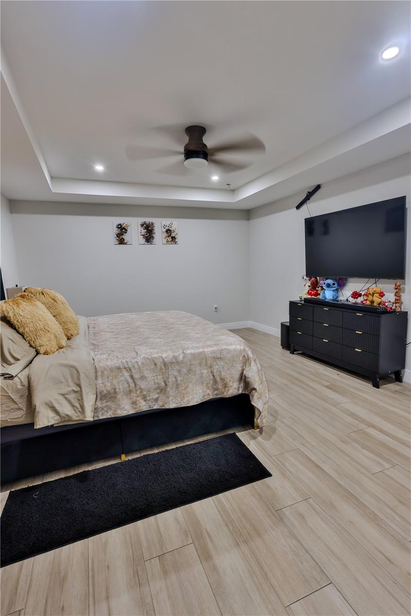 6007 12th, Bradenton, FL 34203